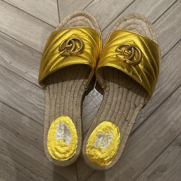 Gucci Espadrille Slides - Picture 3 of 3